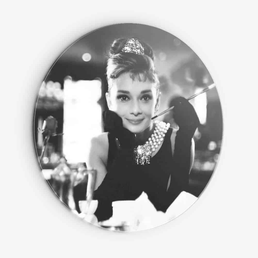 Audrey Hepburn - Muurcirkel Dibond