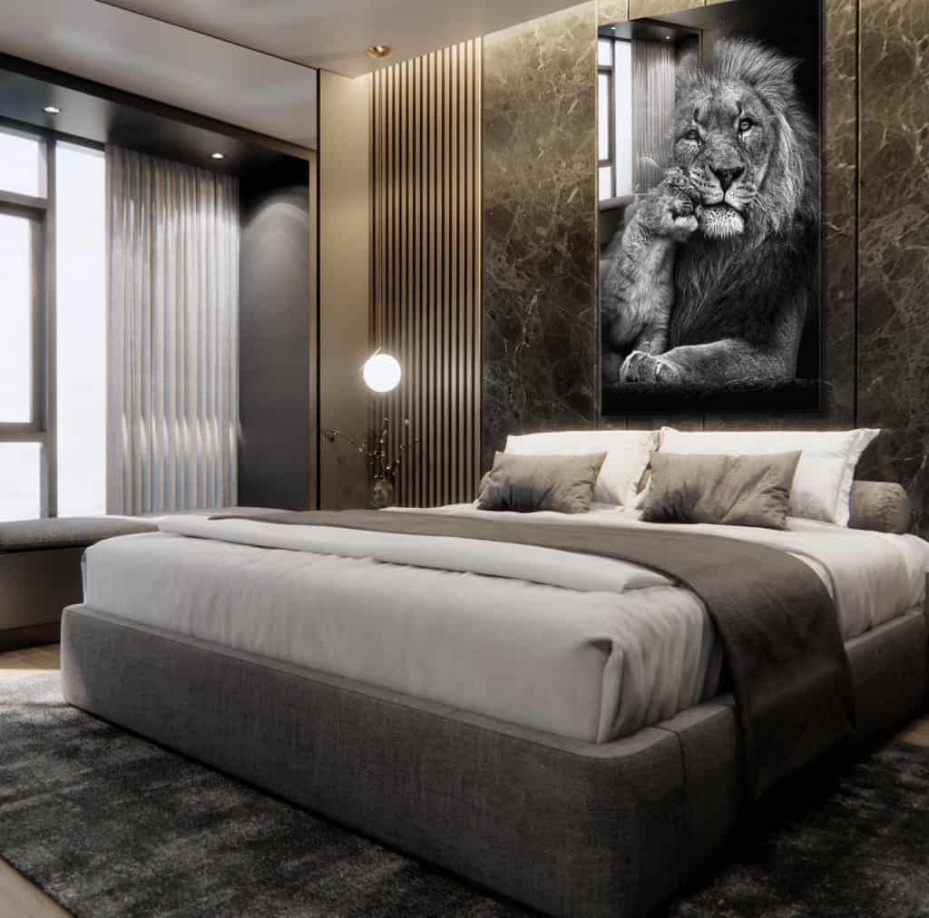 Lion-with-Cub-Glass.jpg