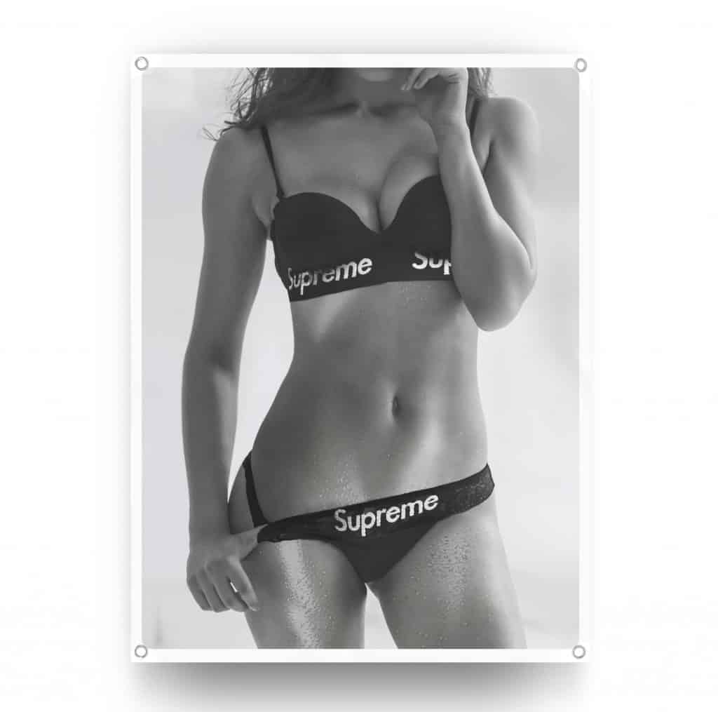 Supreme-Babe.jpg