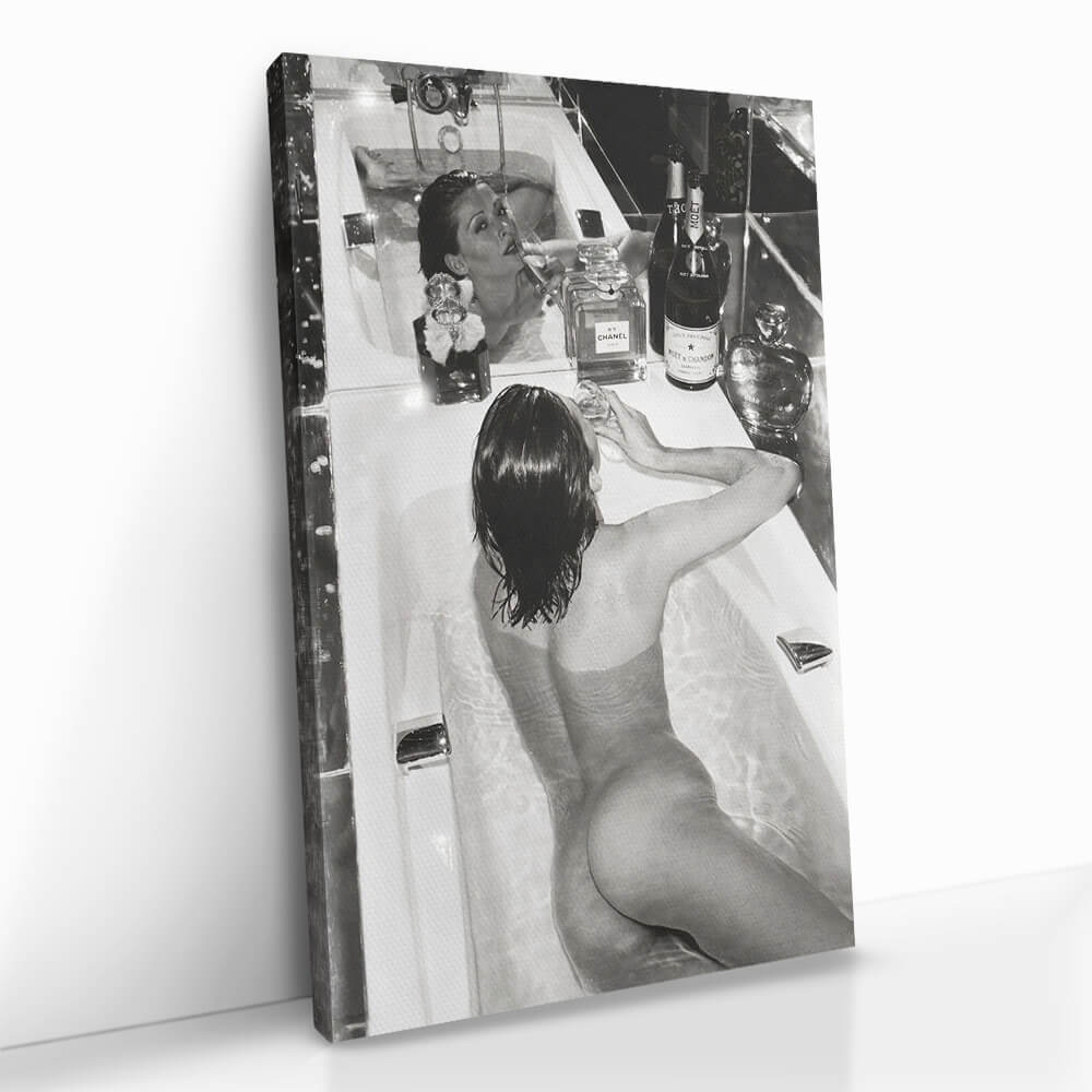 2.-Cvas-Detail-5-Bath-Babe