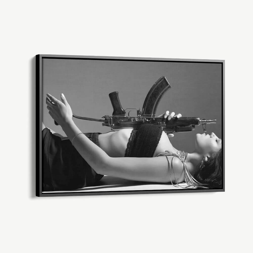 1.-Cvas-Detail-1-Colombiana-B&W