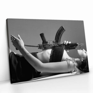 2.-Cvas-Detail-5-Colombiana-B&W