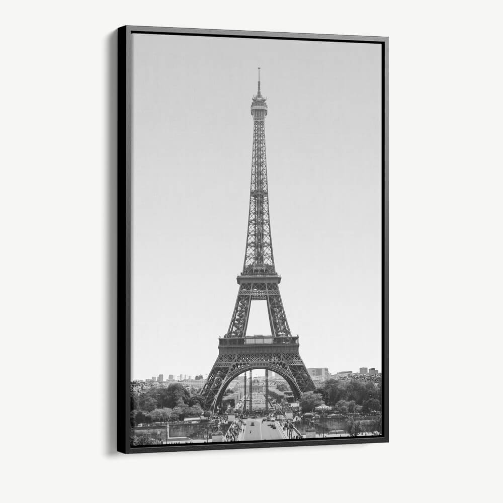 1.-Cvas-Detail-1-Eiffel-Tower