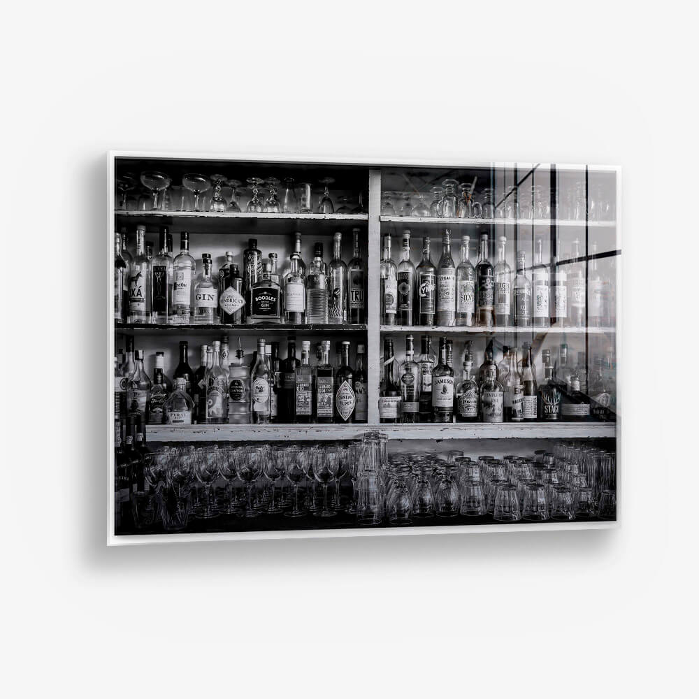 8.-Glass-Detail-1-Bar-at-Home