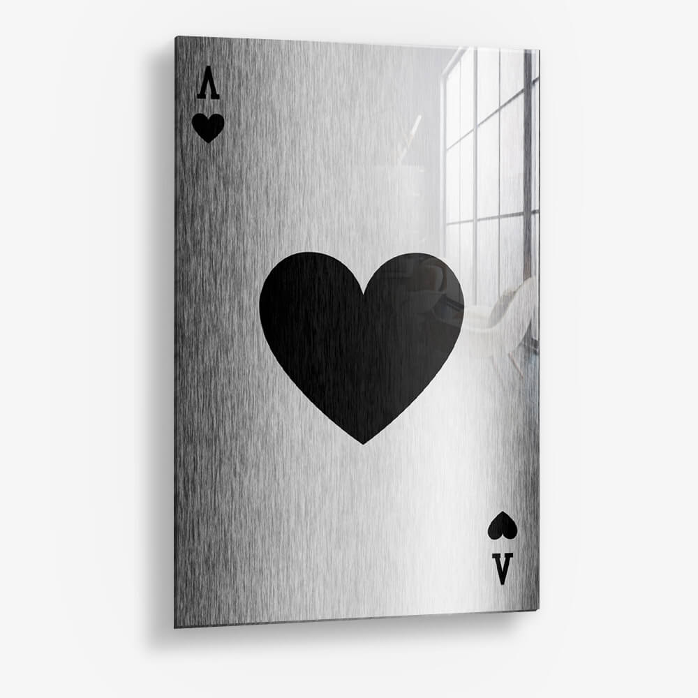 8.-Glass-Detail-1-Ace-of-Hearts-Noir-II