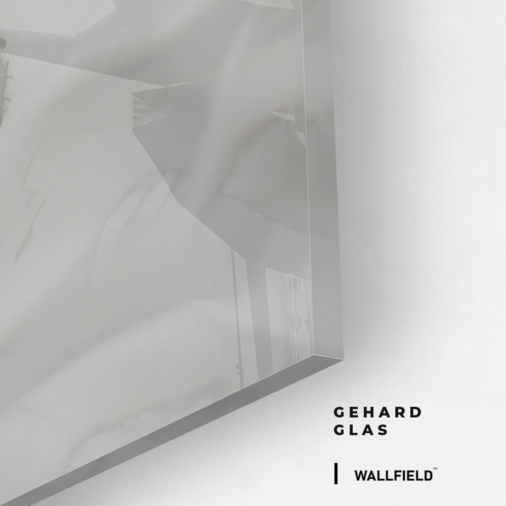 9.-Glass-Detail-2-Weightless-Harmony