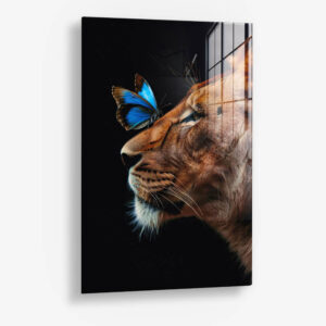 8.-Glass-Detail-1-Butterfly-Lioness