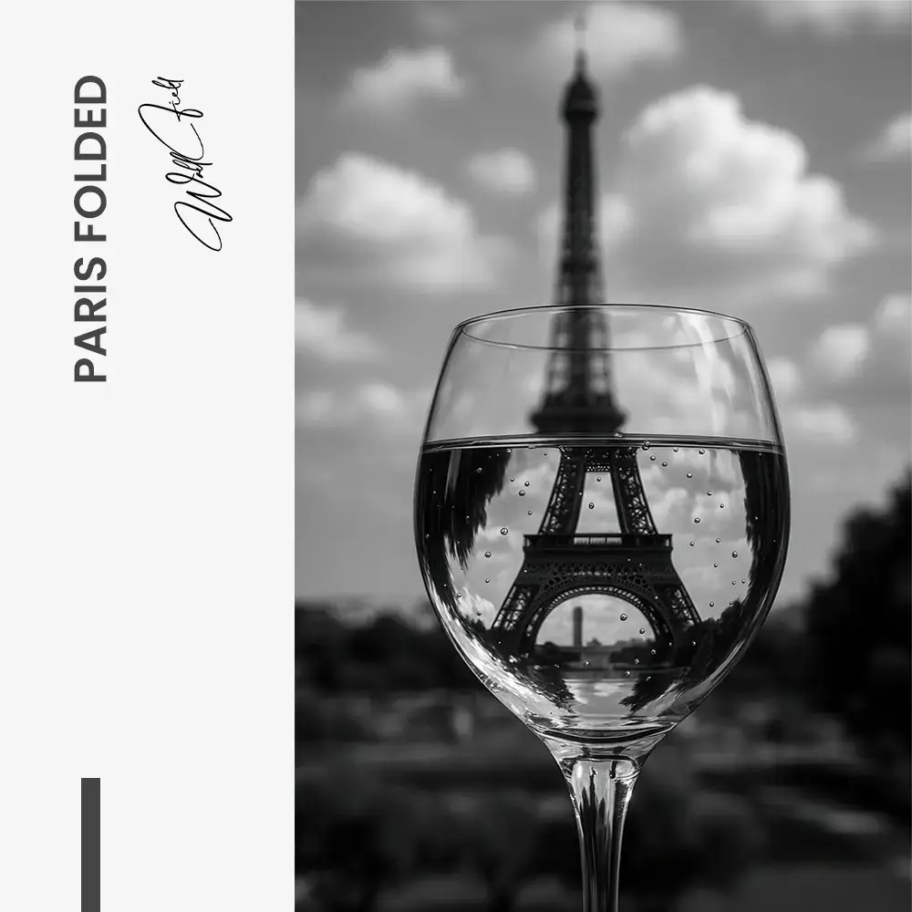 11.-Design-signature-Paris-Folded