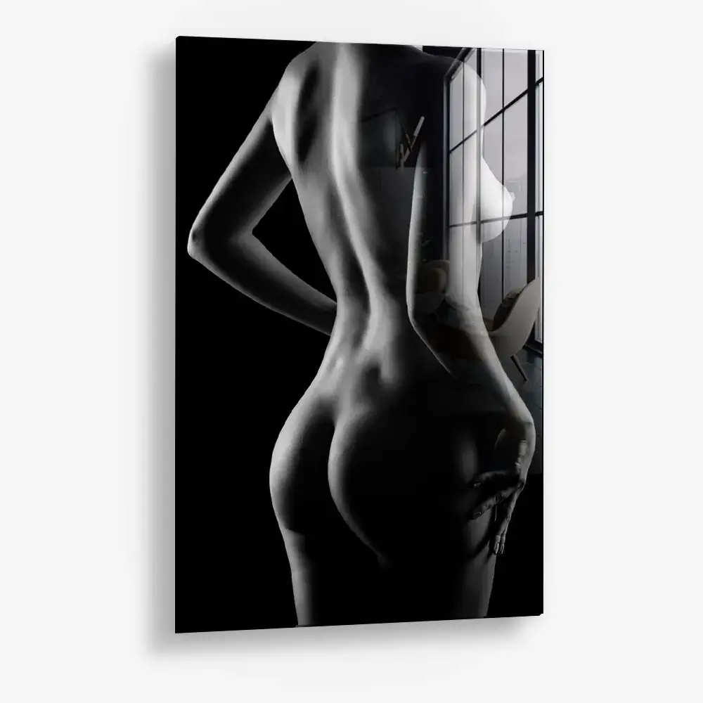 8.-Glass-Detail-1-Backline-Verse
