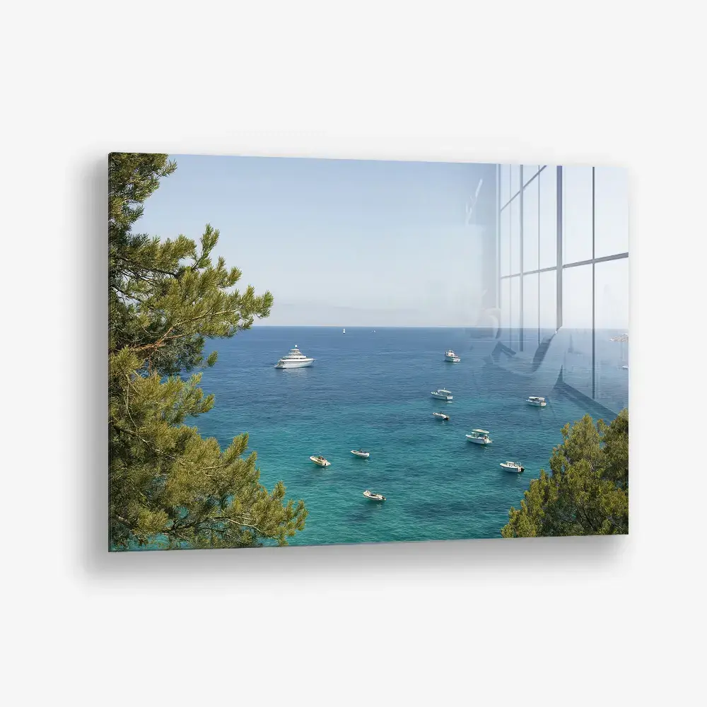 8.-Glass-Detail-1-Boats-in-the-Bay