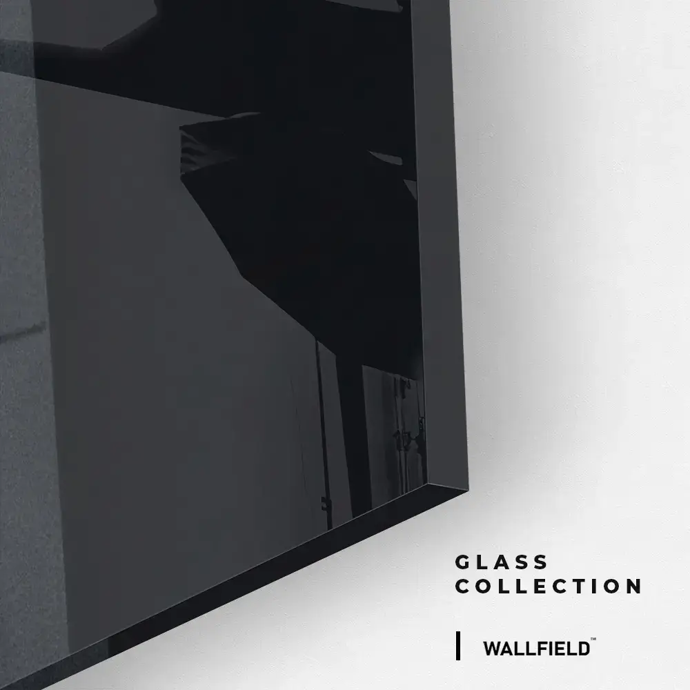 9.-Glass-Detail-2-Goldline-Aspect