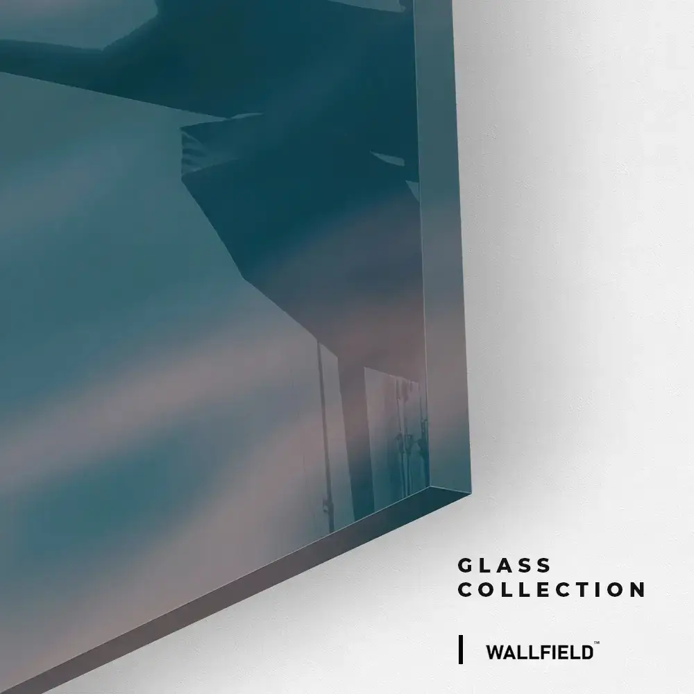 9.-Glass-Detail-2-Grace-in-Three-Tones-I