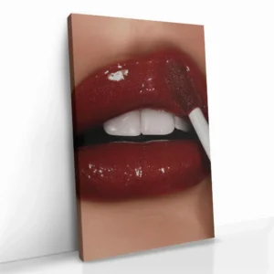 2.-Cvas-Detail-5-Red-Kiss