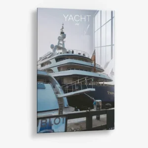 7.-Glass-Detail-1-Yacht-Club-III