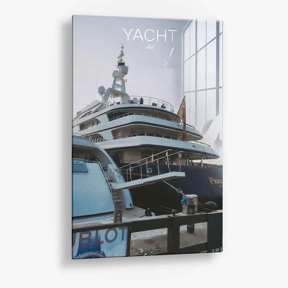 7.-Glass-Detail-1-Yacht-Club-III