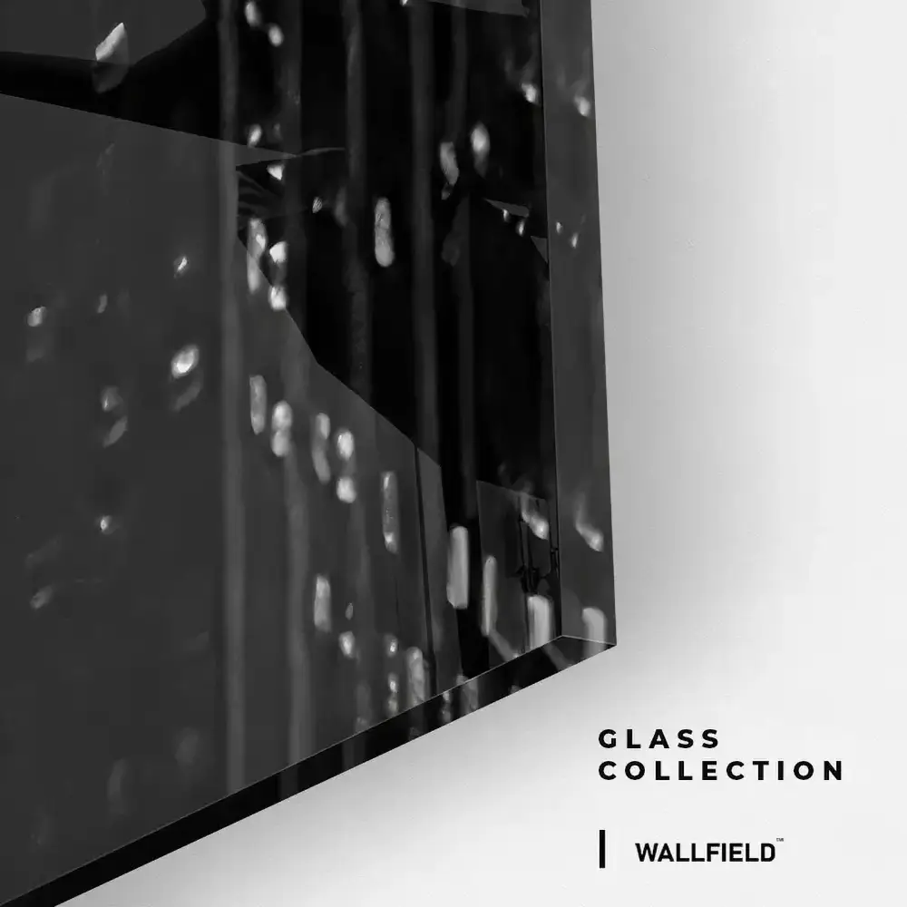 7.-Glass-Detail-2-Bundle-Monochrome-Citadel-3x