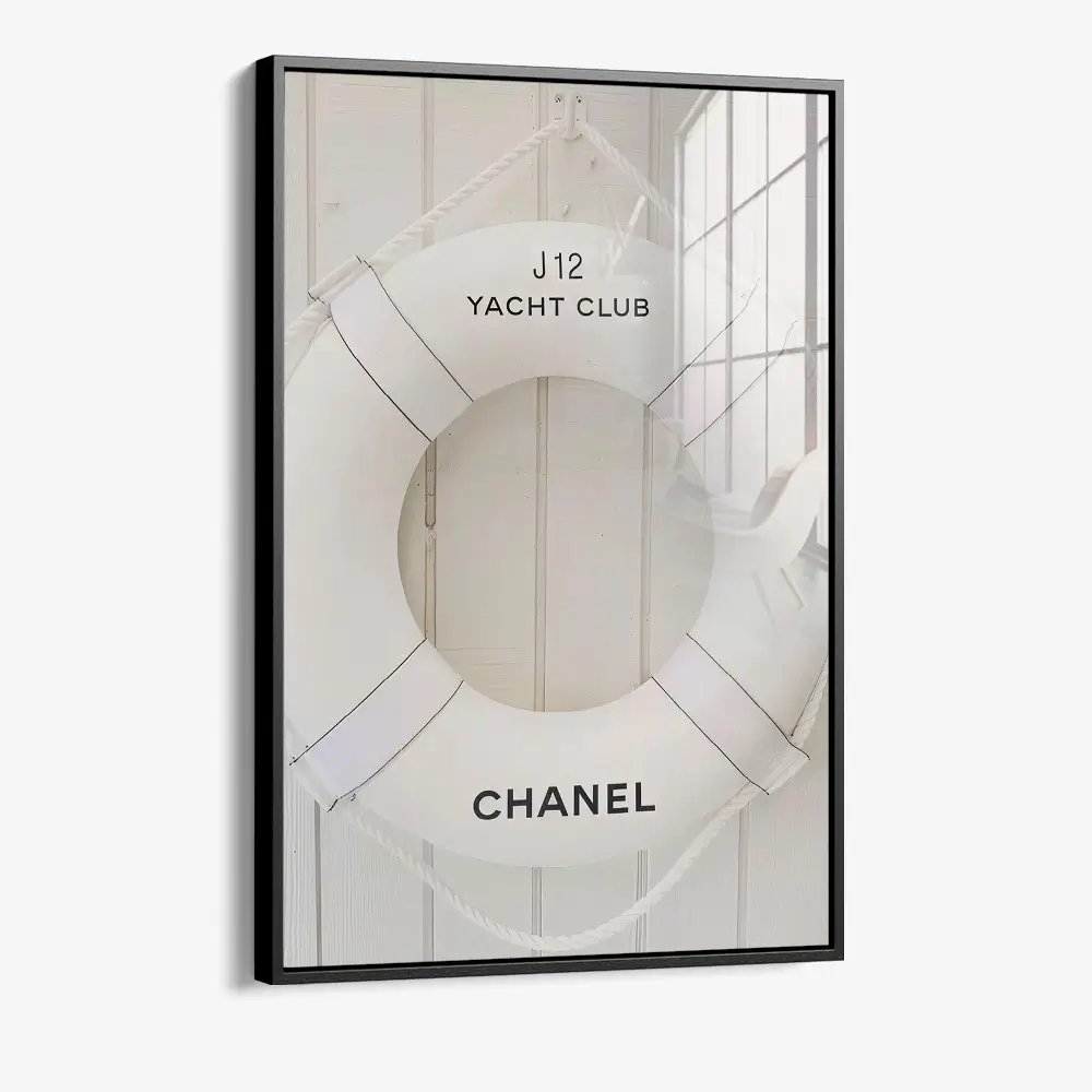 8.-Glass-Framed-Whitewake-Club