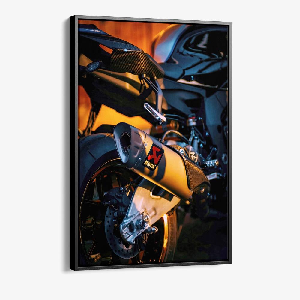 1.-Cvas-Detail-1-Titanium-Rush