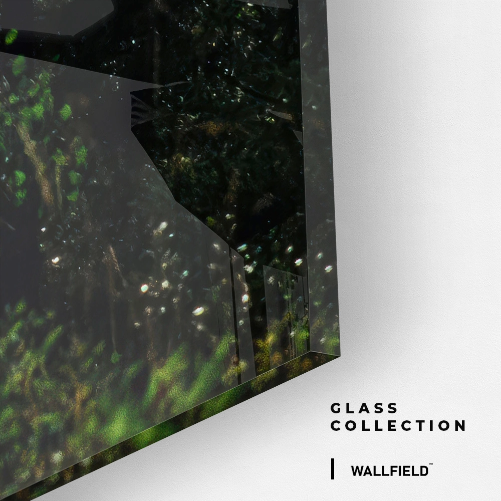 10.-Glass-Detail-2-Everblue-Bend