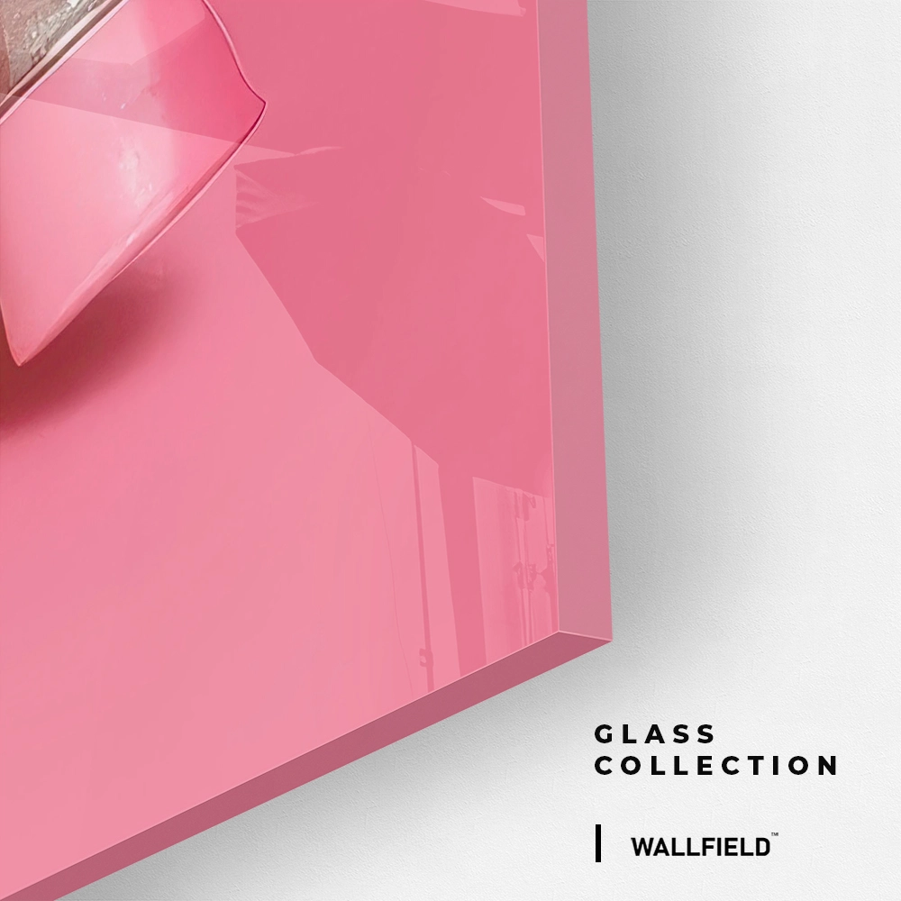 10.-Glass-Detail-2-Heel-Parade-II
