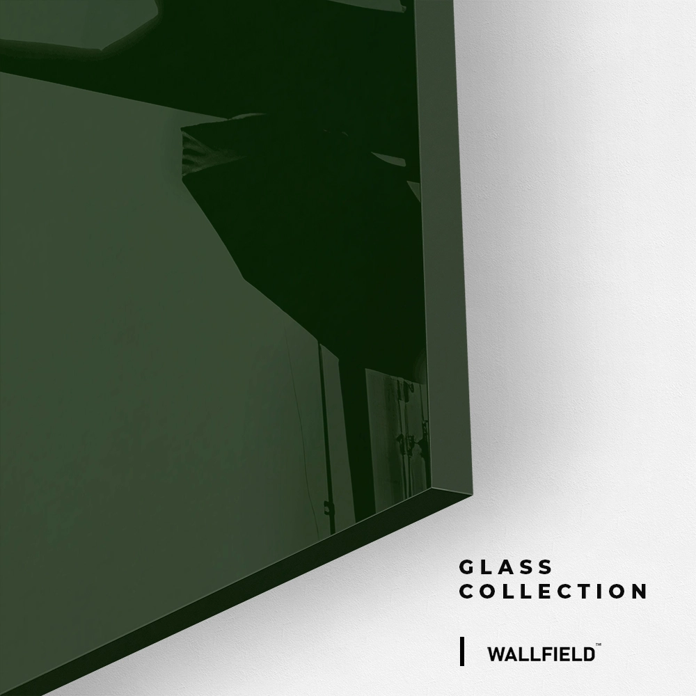 10.-Glass-Detail-2-Purple-Run
