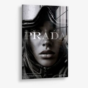 7.-Glass-Detail-1-Prada-Girl