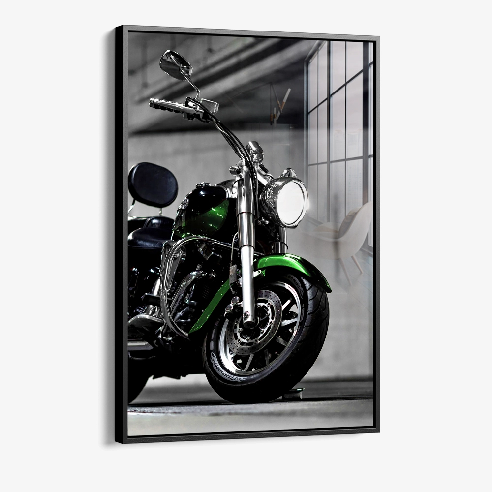 8.-Glass-Framed-Green-Torque