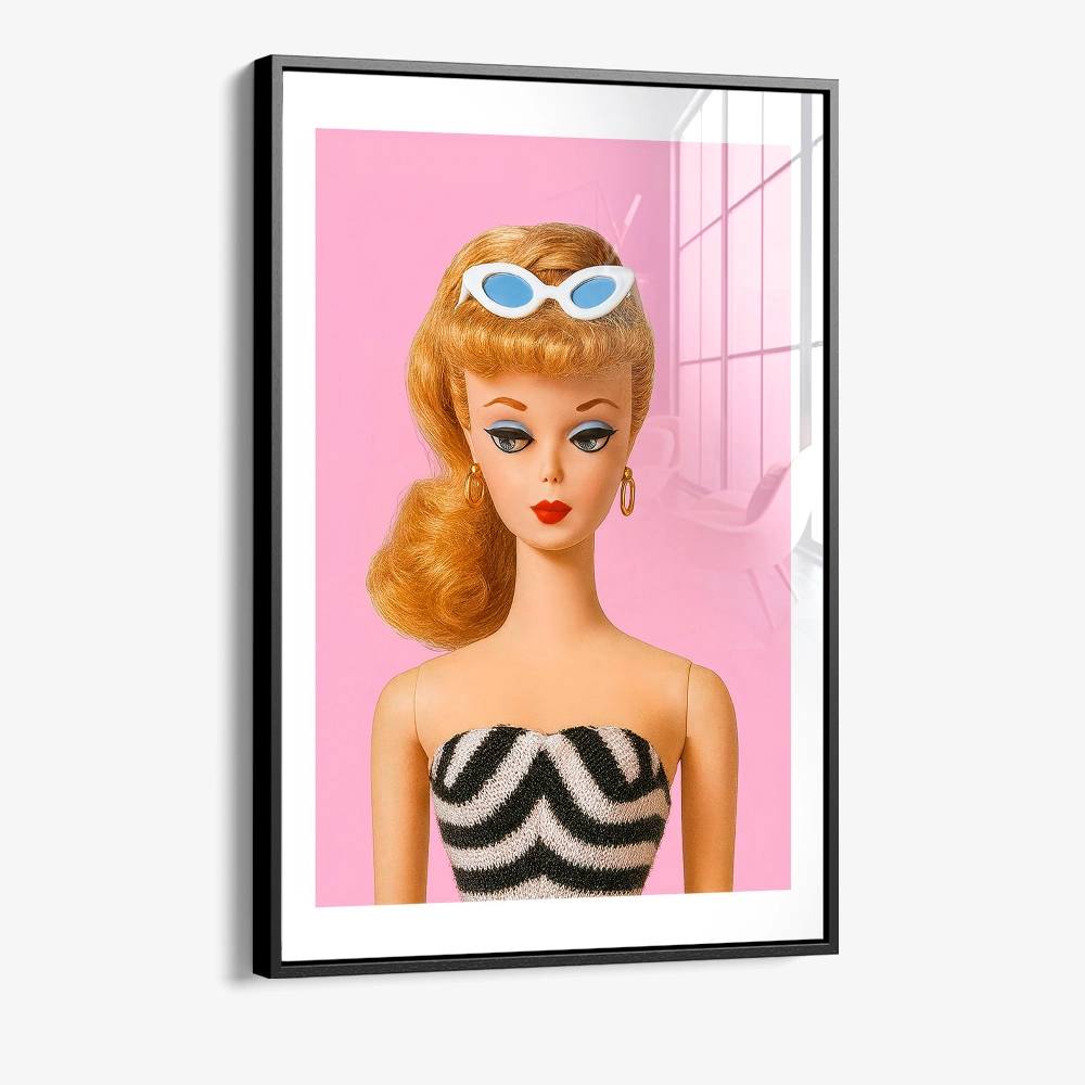 8.-Glass-Framed-Retro-Siren-I