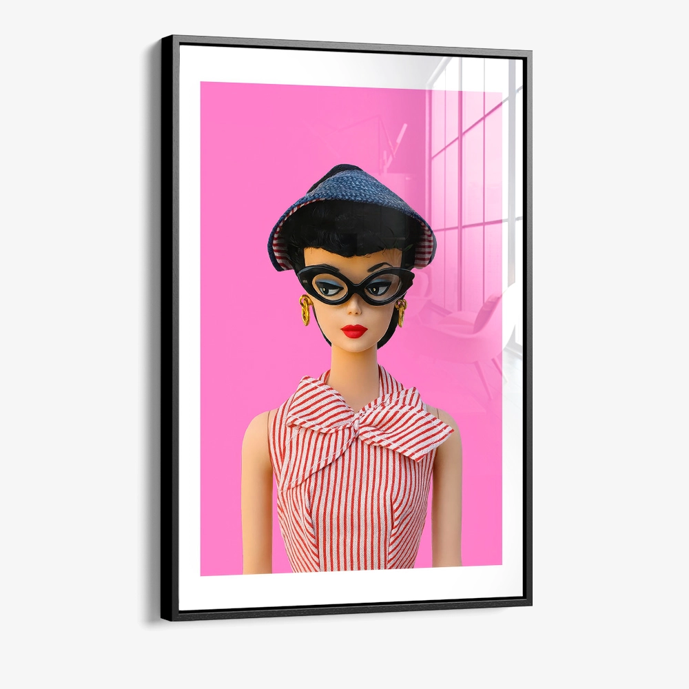 8.-Glass-Framed-Retro-Siren-II